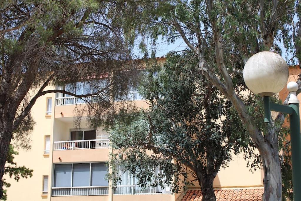 Studio L'Echappee Mandreenne Le Calme Entre Mer Et Foret Saint-Mandrier-sur-Mer Εξωτερικό φωτογραφία